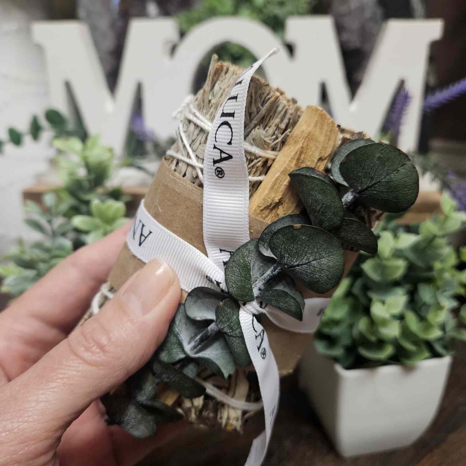 Sage - Yerba Santa, Blue Smudge, Palo Santo & Eucalyptus